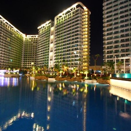 Azure Urban Resort A4 Near Airport Mall With Wavepool Paranaque City Buitenkant foto